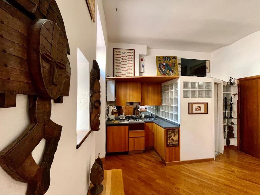 Our Arty Flat In Monti Apartment Рим Екстериор снимка